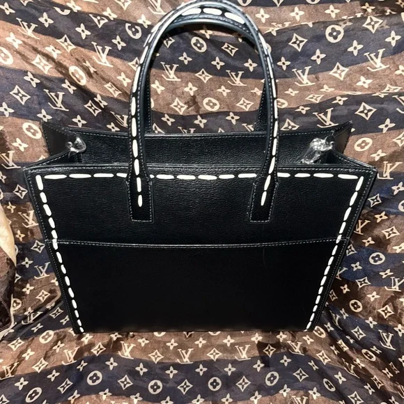Authentic Karl Lagerfeld Paris Nouveau Tote